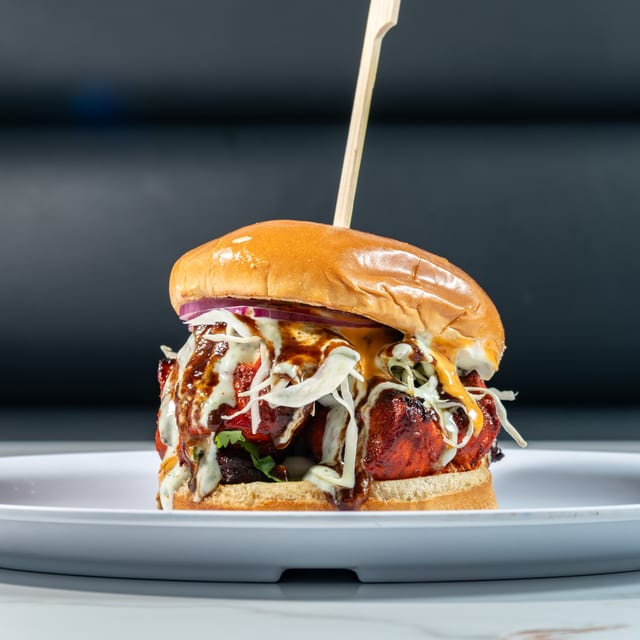 Tikkatok Burger.